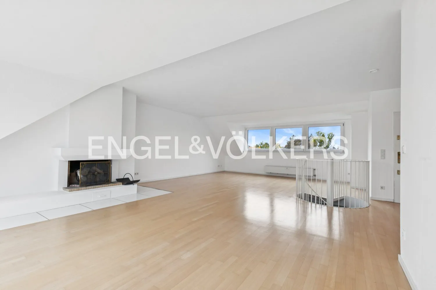 3 Zimmer Wohnung mit 125 m² in Köln – Bild 2