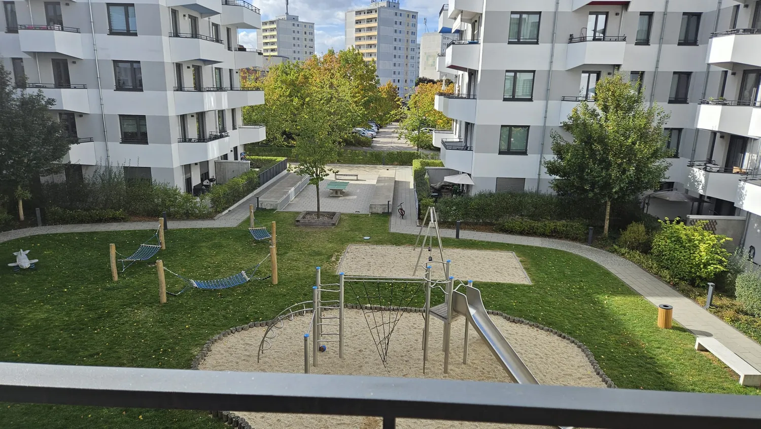 2 Zimmer Wohnung mit 71 m² in Berlin – Bild 6
