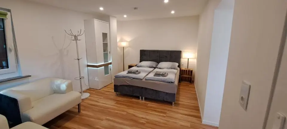 Shared room with 26 m² in Düsseldorf – Photo 1