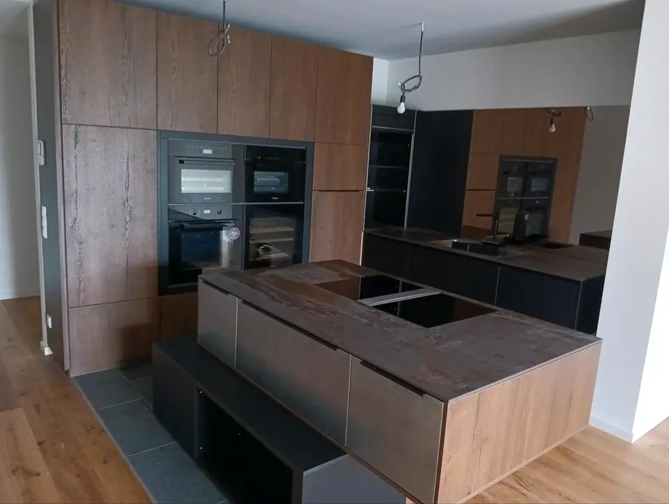 4 Zimmer Wohnung mit 128 m² in Saarbrücken – Bild 2