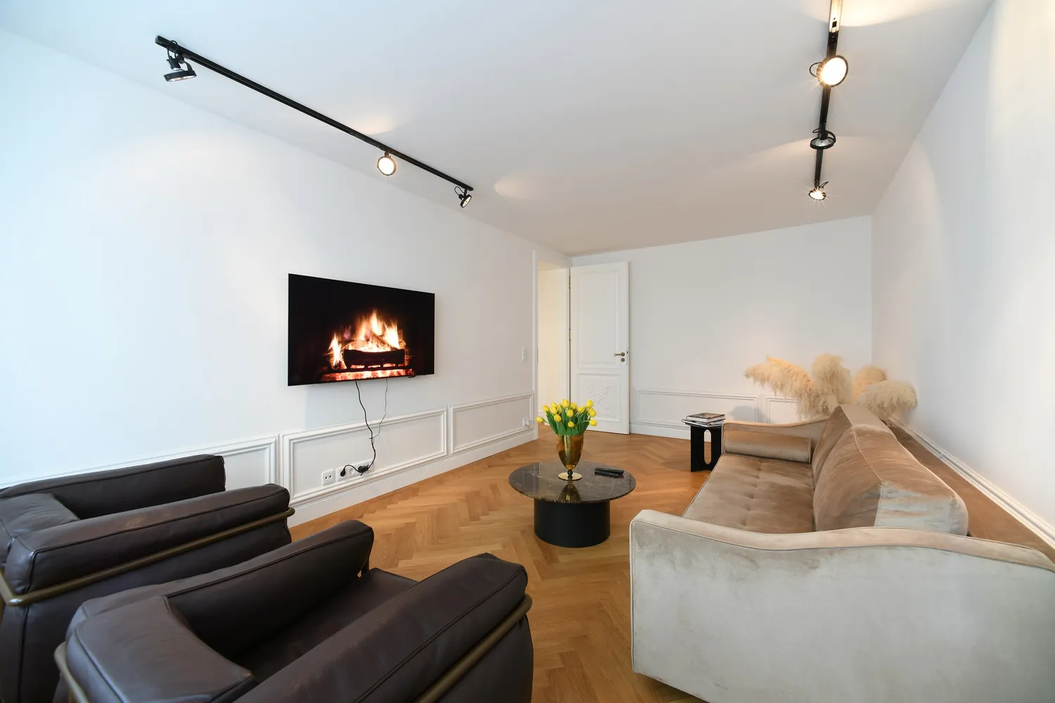 2 Zimmer Wohnung mit 64 m² in München – Bild 2