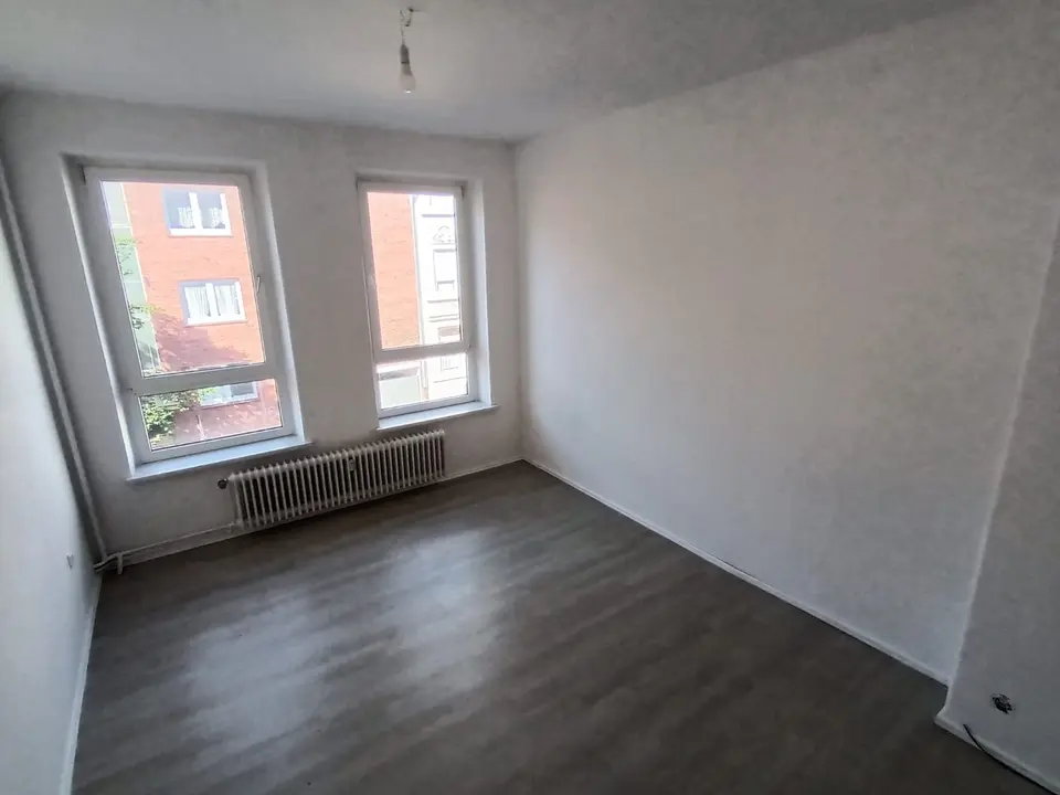 6 Zimmer Wohnung mit 100 m² in Wilhelmshaven – Bild 7
