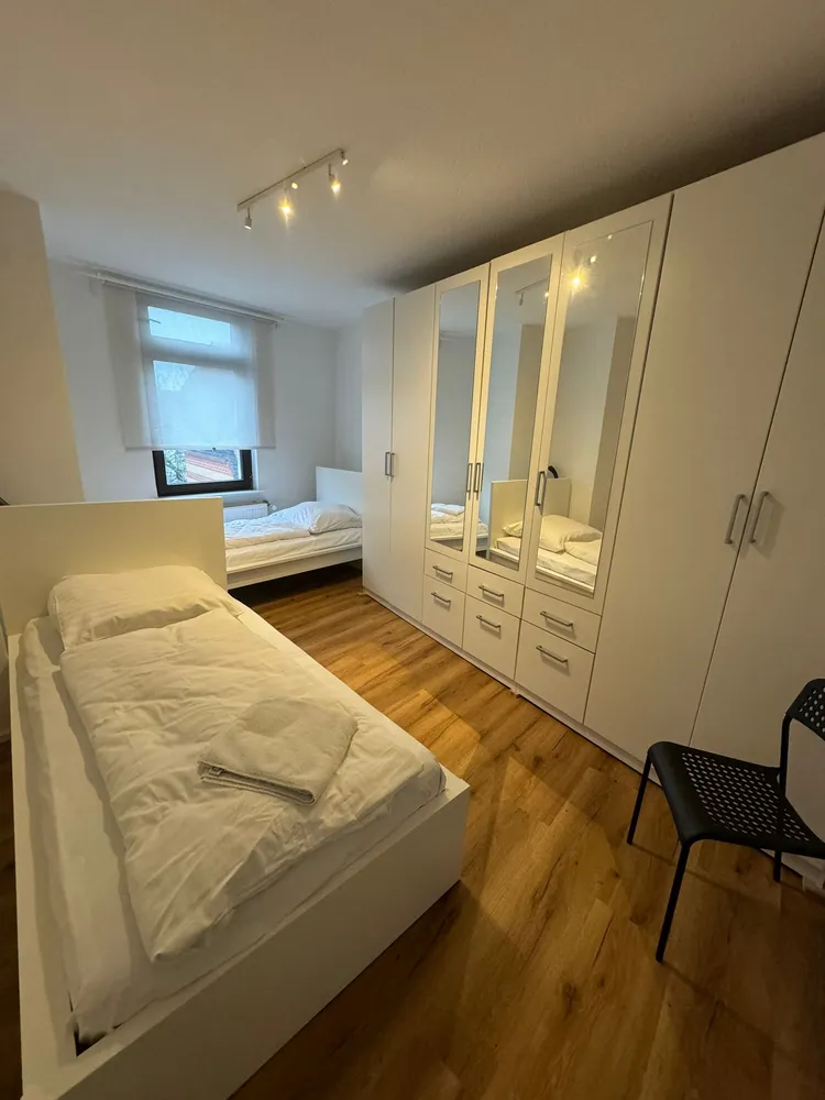 3 Zimmer Wohnung mit 76 m² in Frankfurt am Main – Bild 2