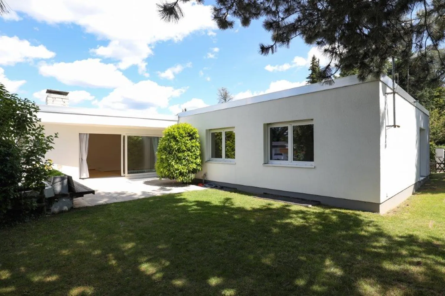 7 Zimmer Haus mit 265 m² in Wiesbaden – Bild 1