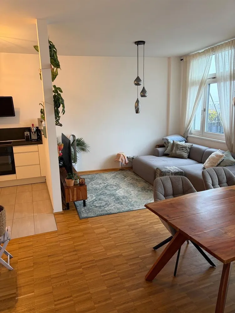 2 Zimmer Wohnung mit 62 m² in Düsseldorf – Bild 1