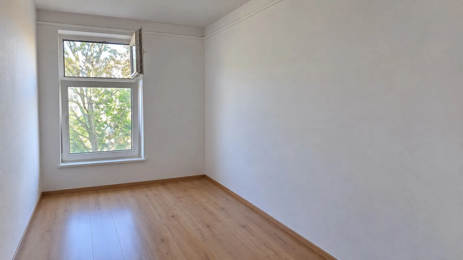5 Zimmer Wohnung mit 110 m² in Leipzig – Bild 3