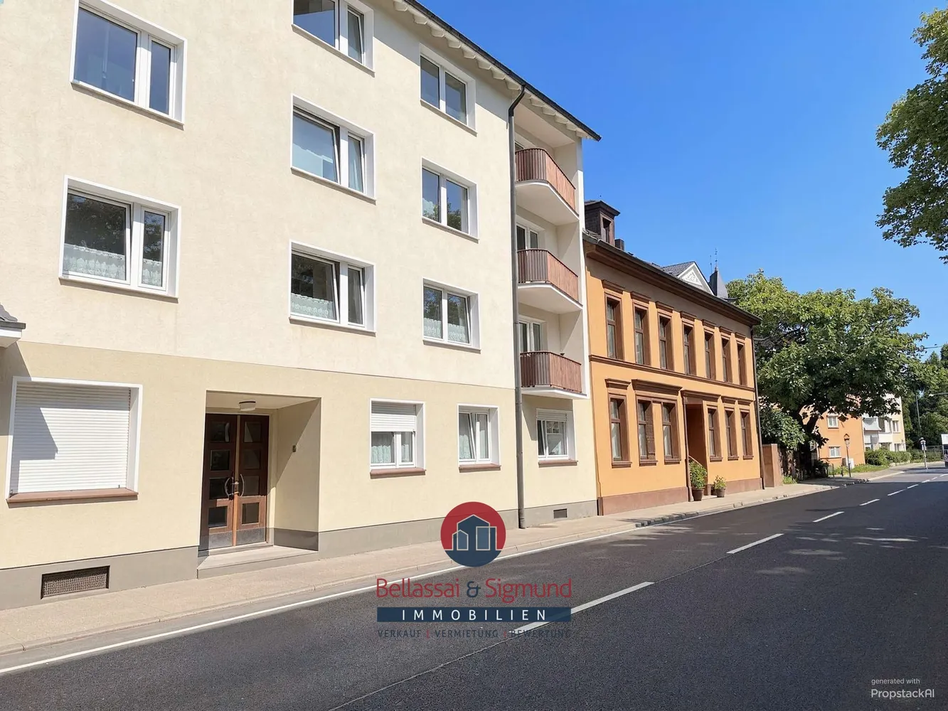 2 room apartment with 80 m² in Wuppertal – Photo 1