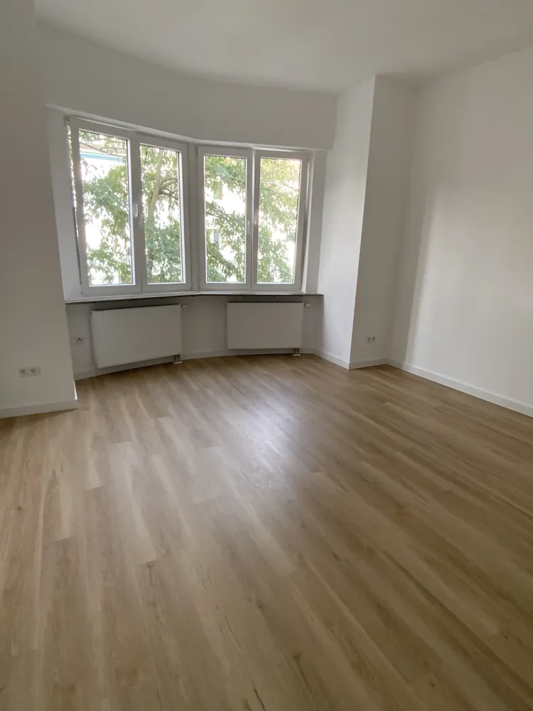 3 room apartment with 91 m² in Düsseldorf – Photo 2