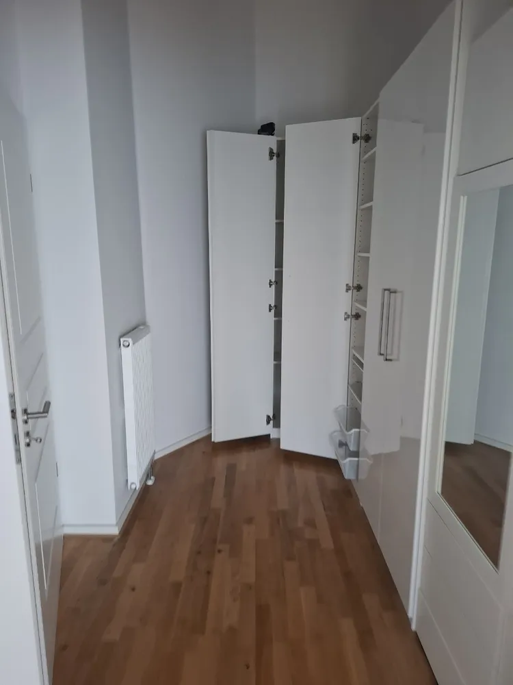4 Zimmer Wohnung mit 147 m² in Berlin – Bild 4
