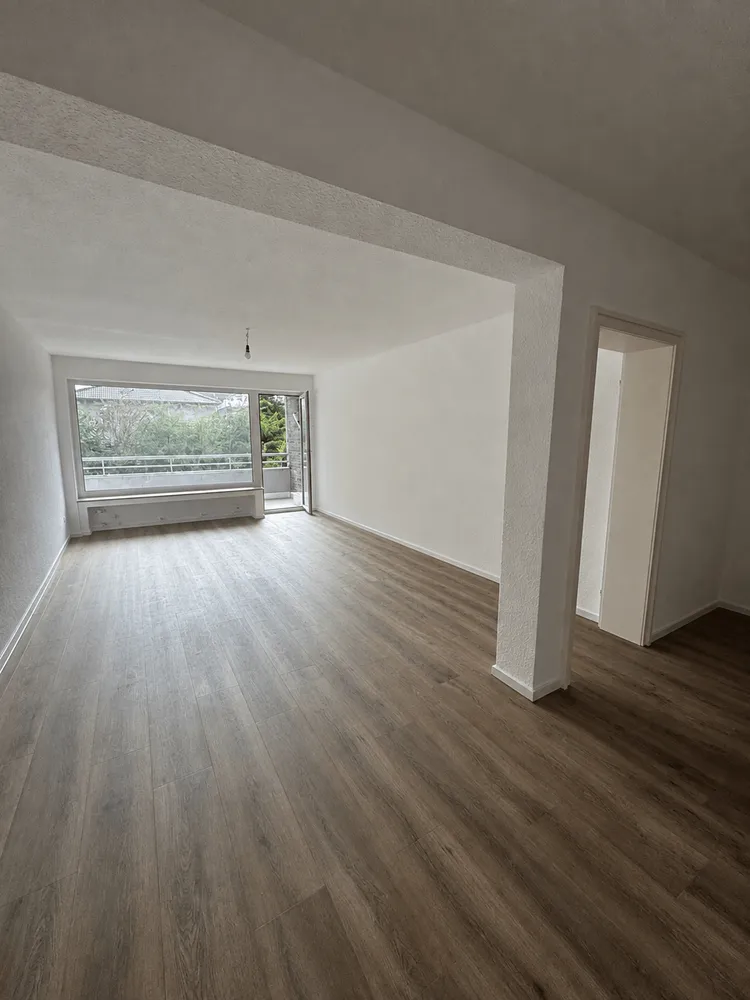 4 Zimmer Wohnung mit 75 m² in Duisburg – Bild 1