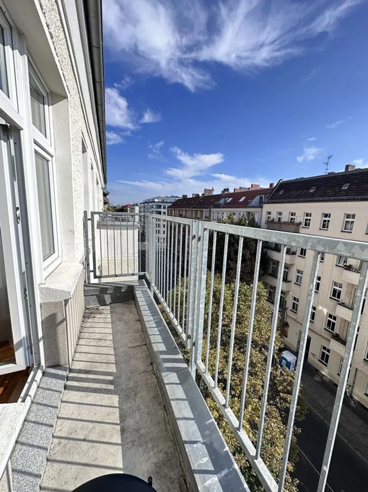 2 Zimmer Wohnung mit 67 m² in Berlin – Bild 4