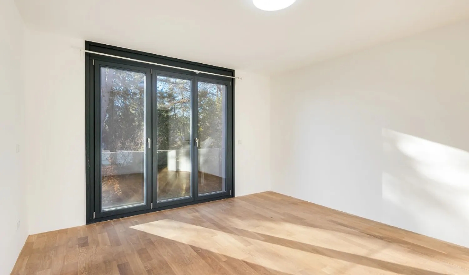 4 Zimmer Wohnung mit 137 m² in München – Bild 2