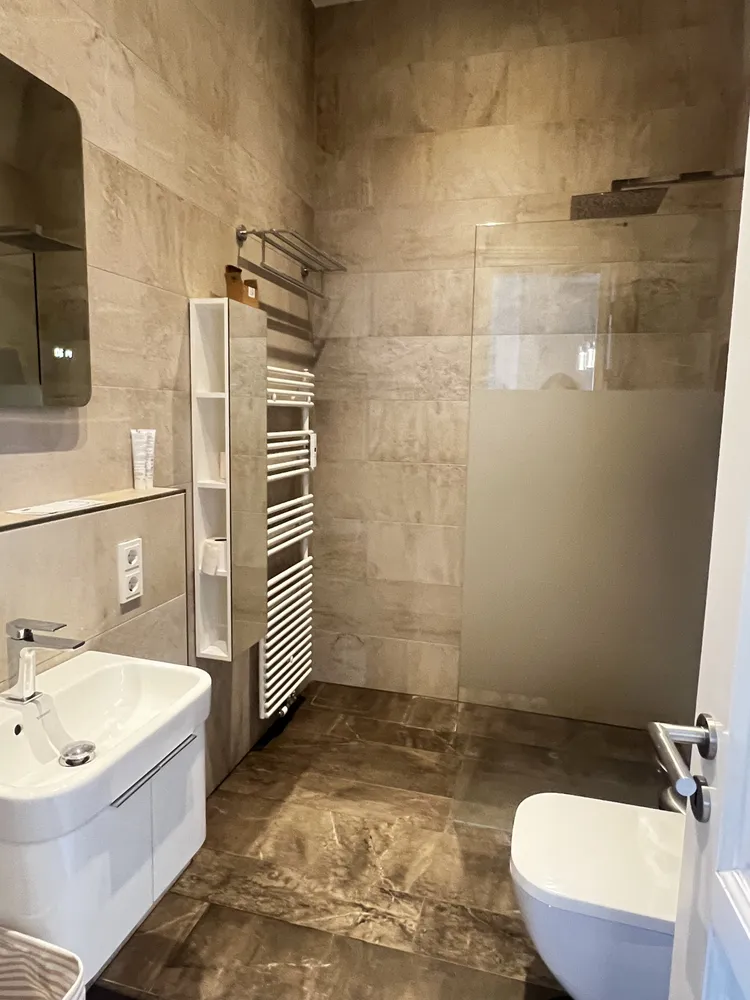 3 Zimmer Wohnung mit 135 m² in Berlin – Bild 11