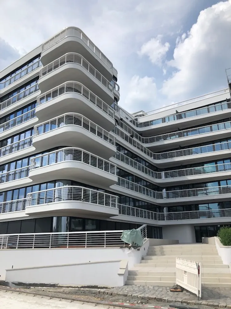 2 Zimmer Wohnung mit 67 m² in Berlin – Bild 2