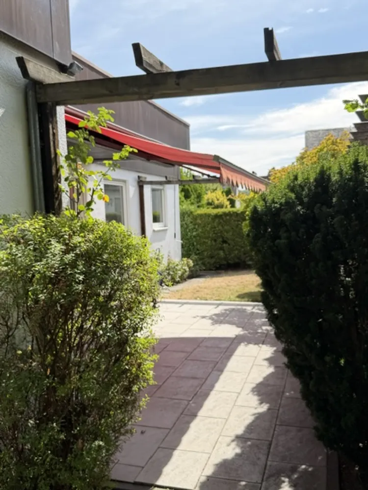 5 Zimmer Haus mit 180 m² in Frankfurt am Main – Bild 3