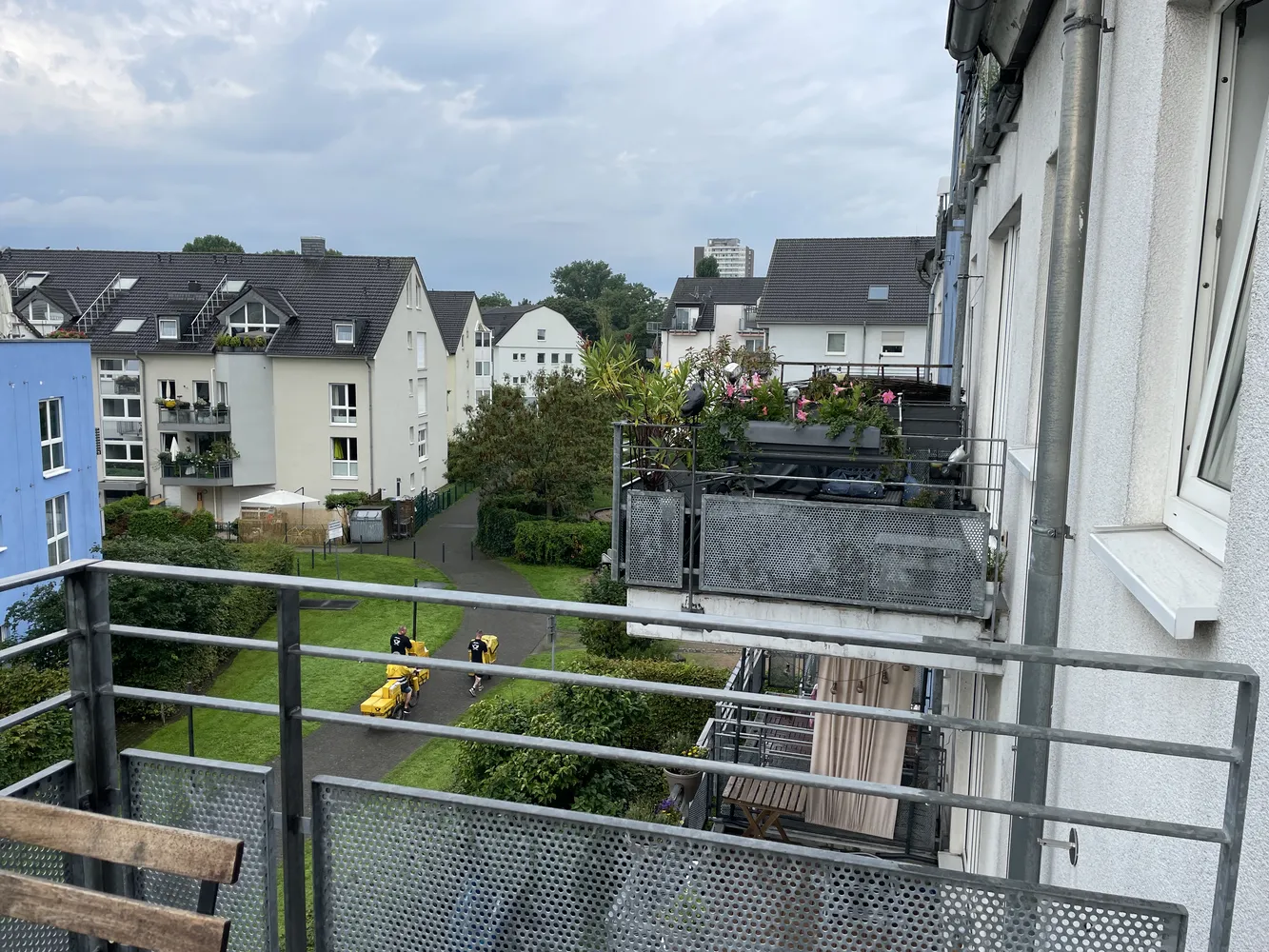 3 Zimmer Wohnung mit 75 m² in Köln – Bild 2