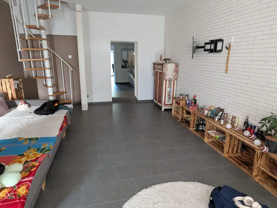 6 Zimmer Haus mit 130 m² in Saarbrücken – Bild 2