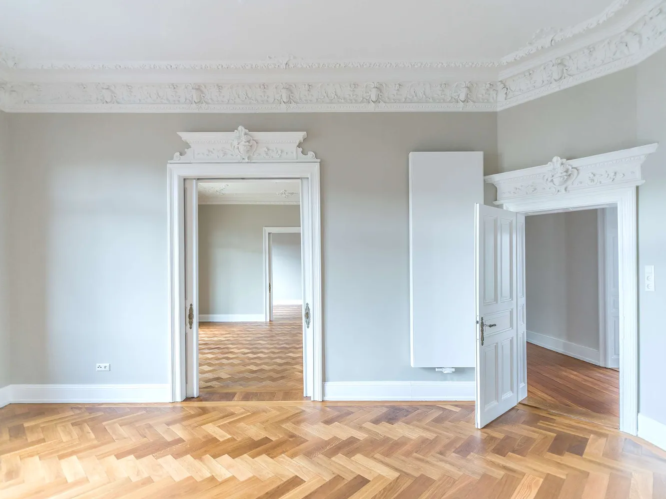 4 Zimmer Wohnung mit 174 m² in Wiesbaden – Bild 1