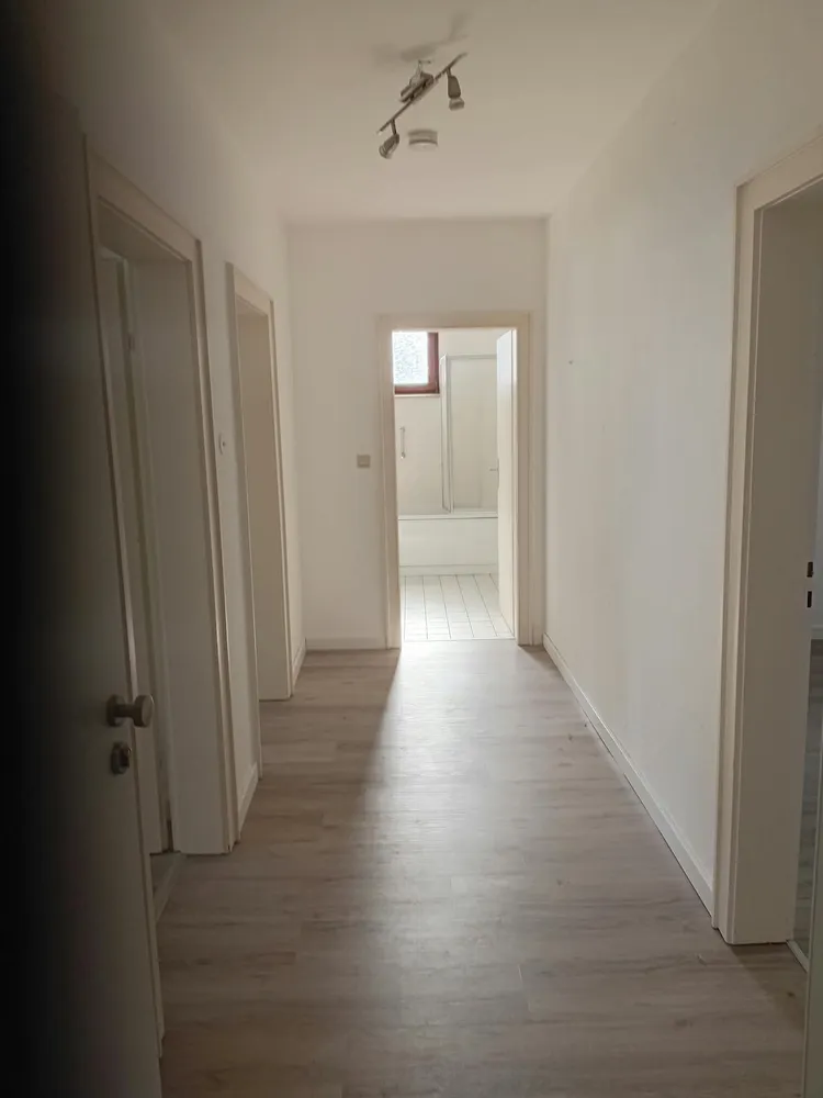 2 Zimmer Wohnung mit 68 m² in Siegen – Bild 2