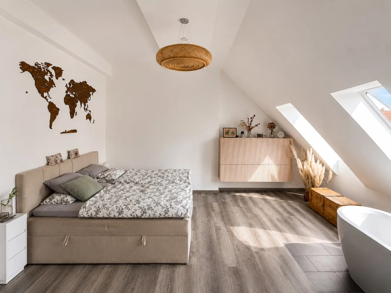 5 Zimmer Wohnung mit 142 m² in Berlin – Bild 2