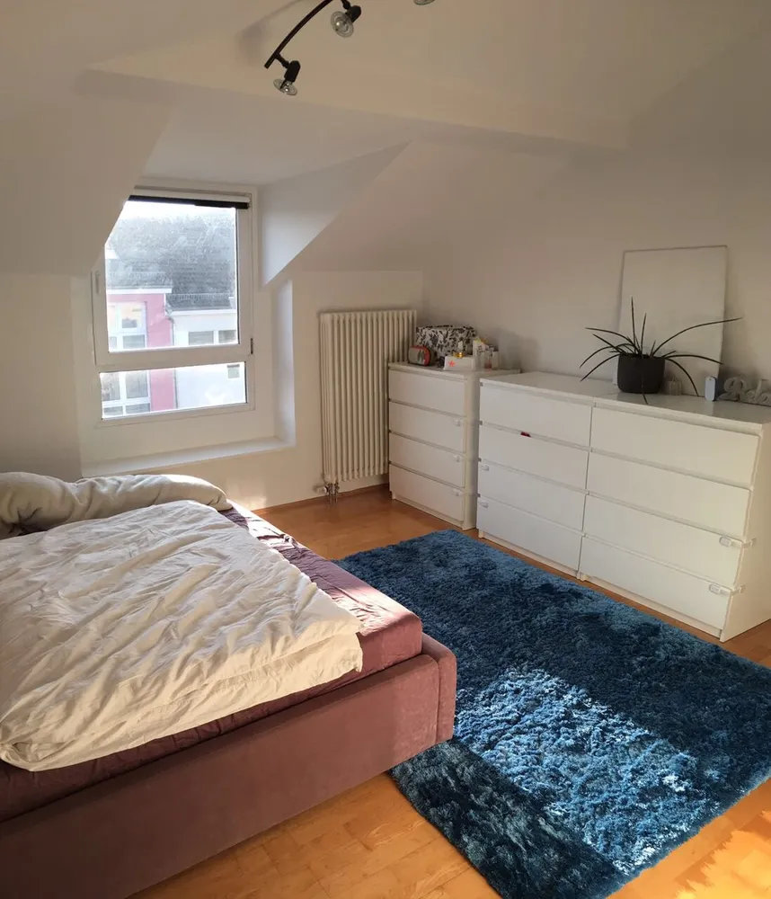 4 Zimmer Wohnung mit 93 m² in Frankfurt am Main – Bild 9