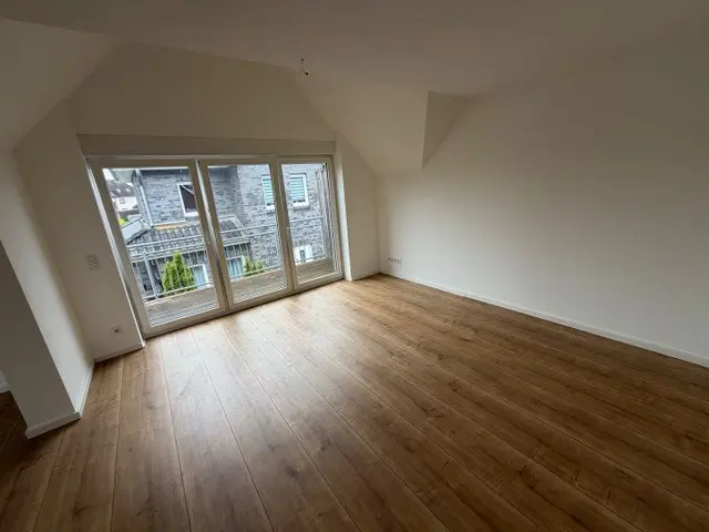 4 Zimmer Wohnung mit 95 m² in Achim – Bild 2