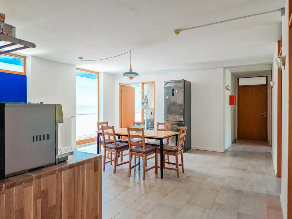 6 Zimmer Wohnung mit 171 m² in Weißenfels – Bild 8