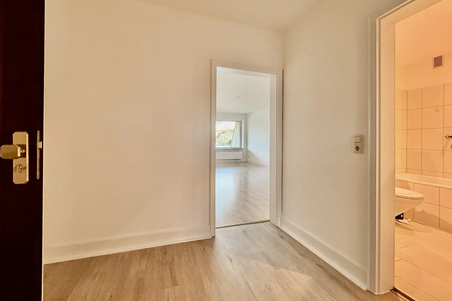 2 Zimmer Wohnung mit 73 m² in Flensburg – Bild 4