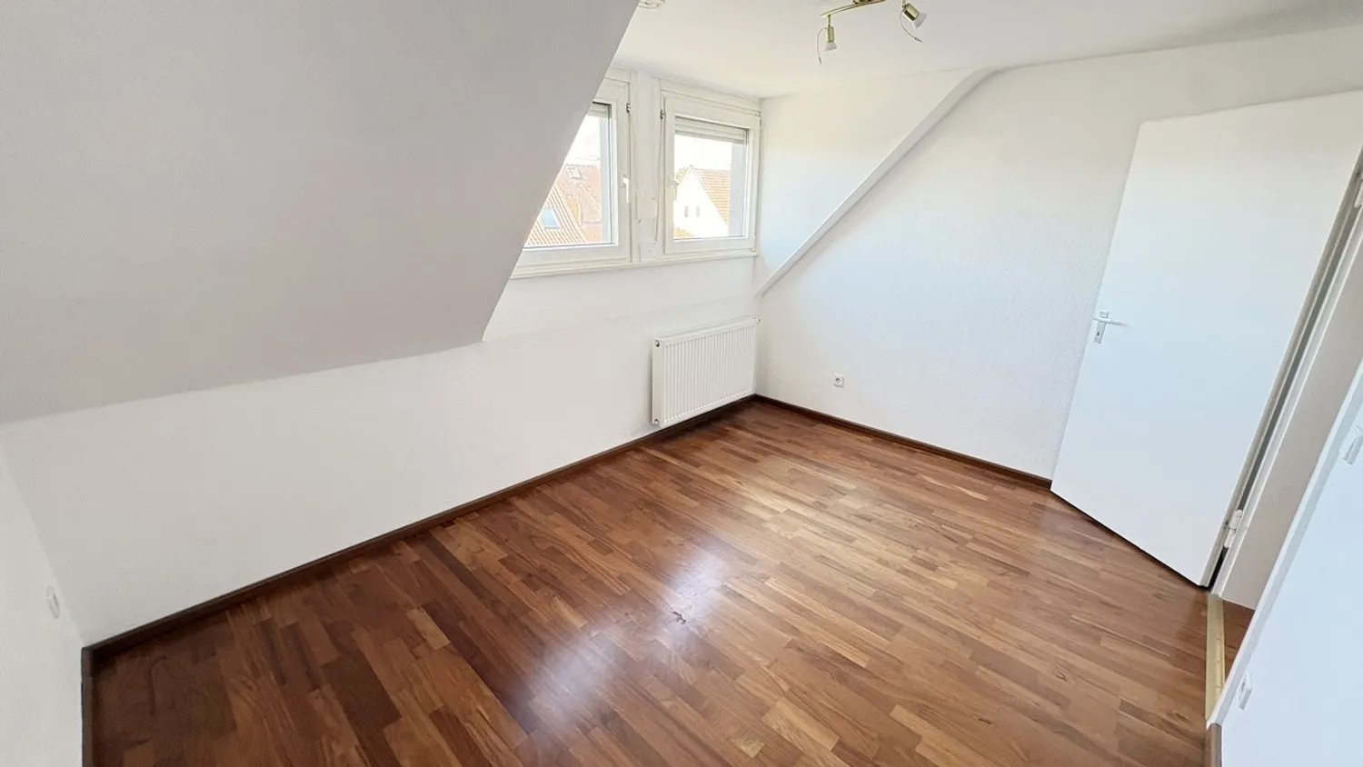 4 Zimmer Wohnung mit 77 m² in Stuttgart – Bild 4