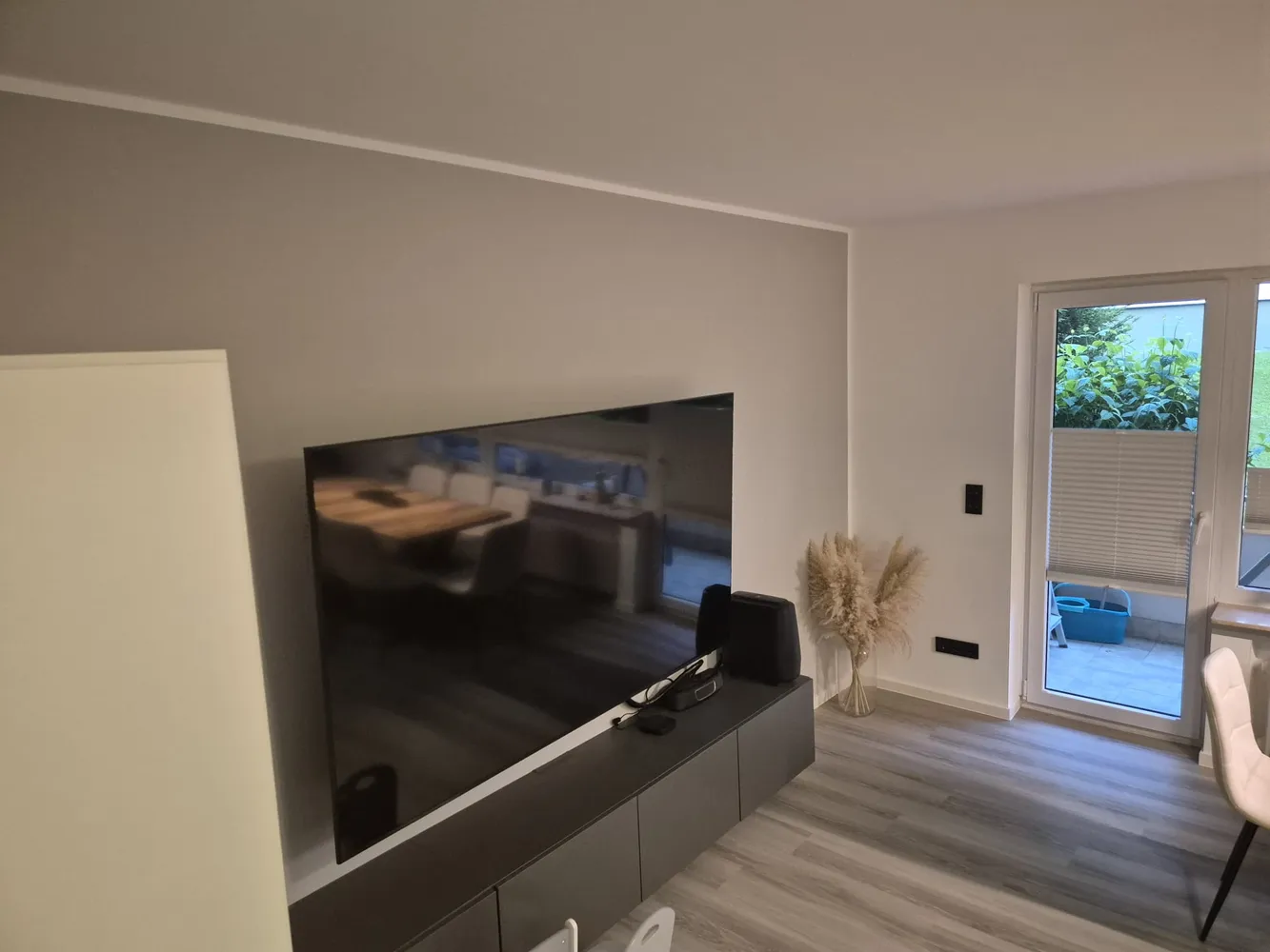 3 Zimmer Wohnung mit 84 m² in Wiesbaden – Bild 2