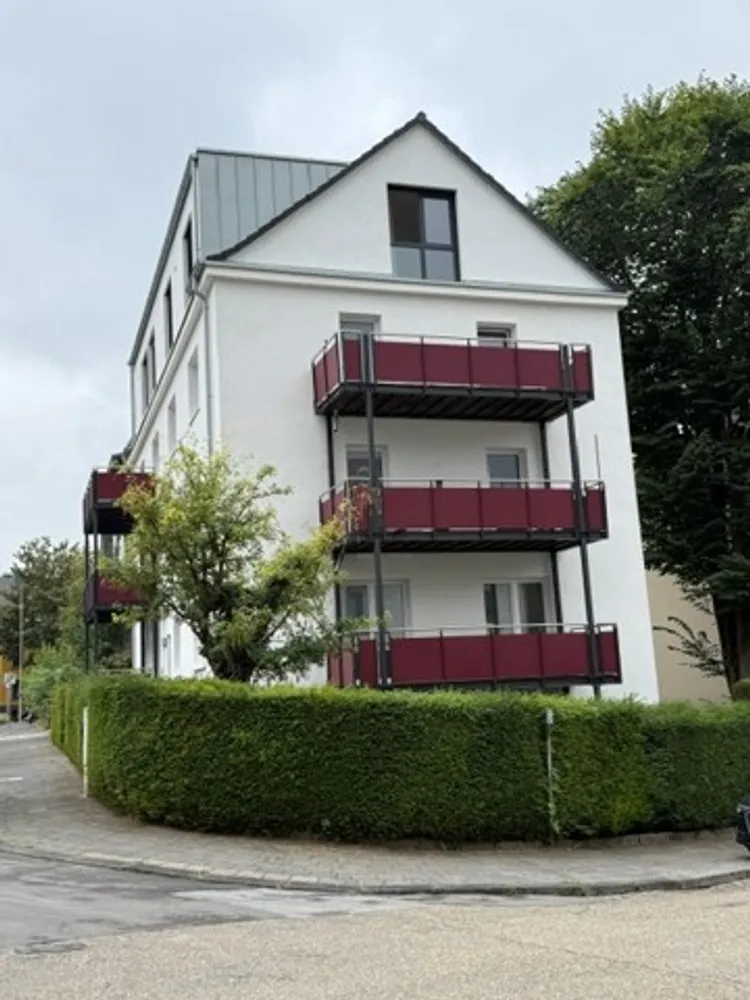 3 Zimmer Wohnung mit 66 m² in Solingen – Bild 2