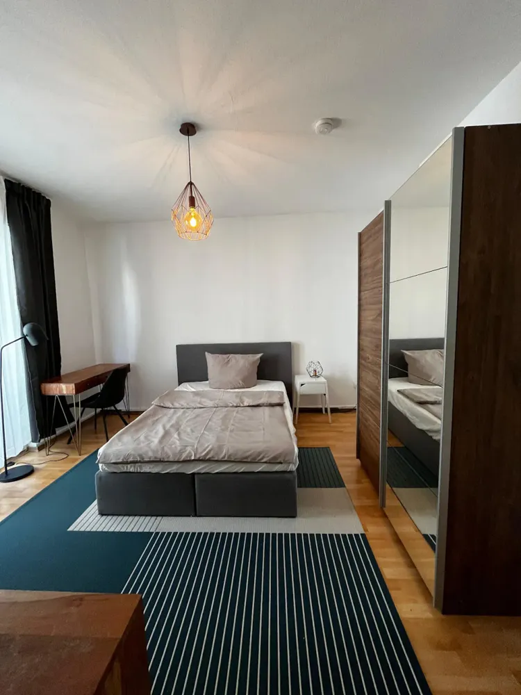 WG-Zimmer mit 21 m² in Frankfurt am Main – Bild 2