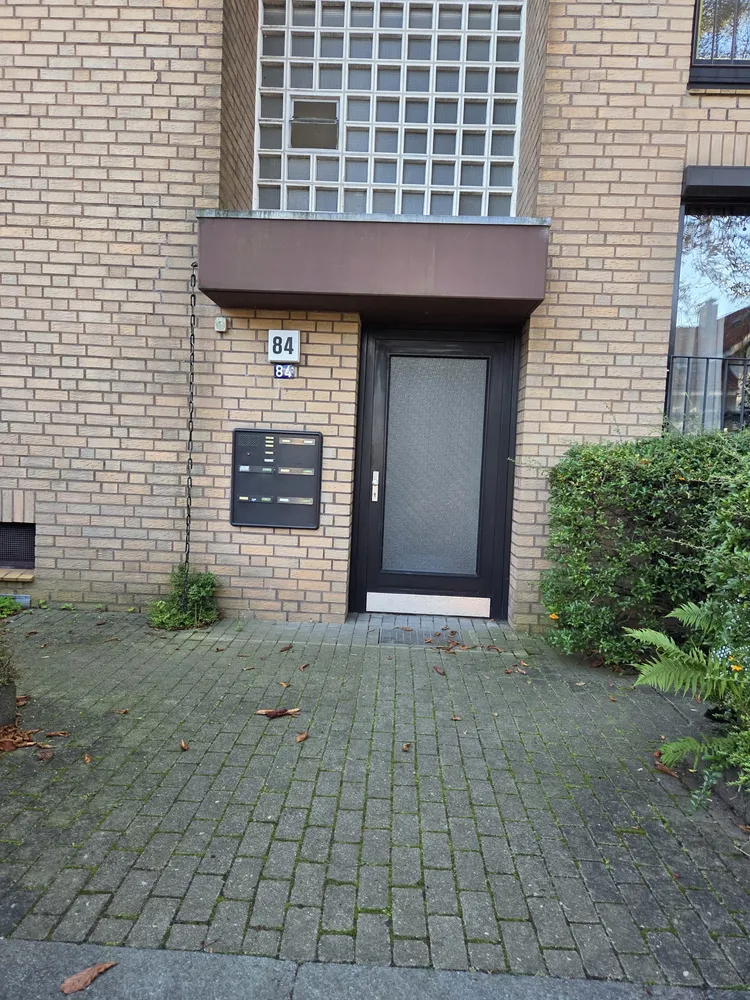 5 Zimmer Wohnung mit 130 m² in Hamburg – Bild 1