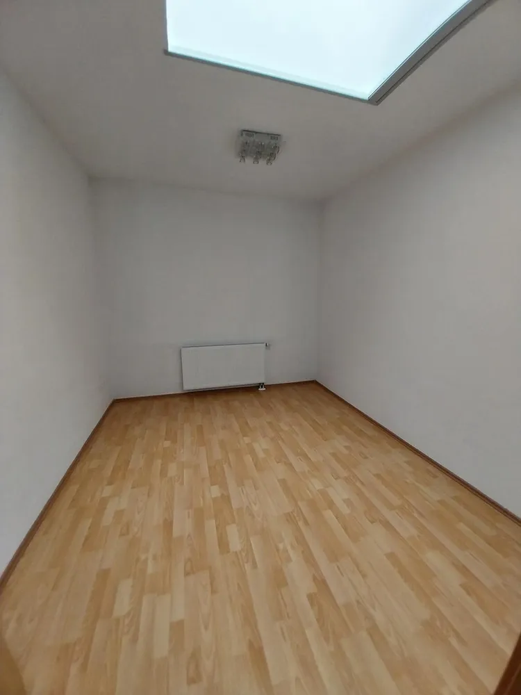 4 Zimmer Wohnung mit 144 m² in Stuttgart – Bild 7