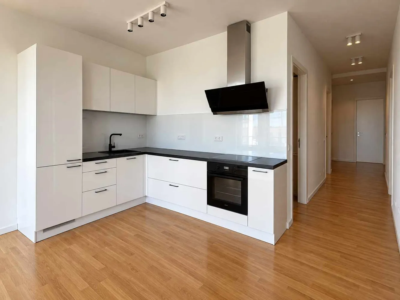 4 room apartment with 94 m² in Potsdam – Photo 4