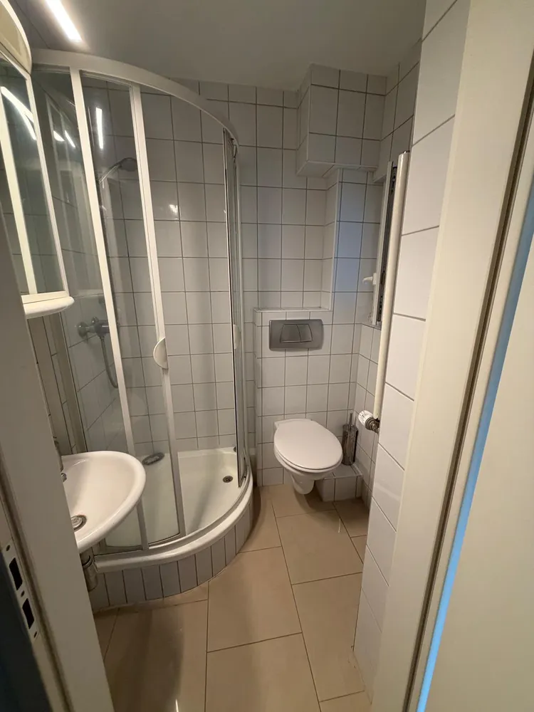 1 Zimmer Wohnung mit 32 m² in Frankfurt am Main – Bild 5