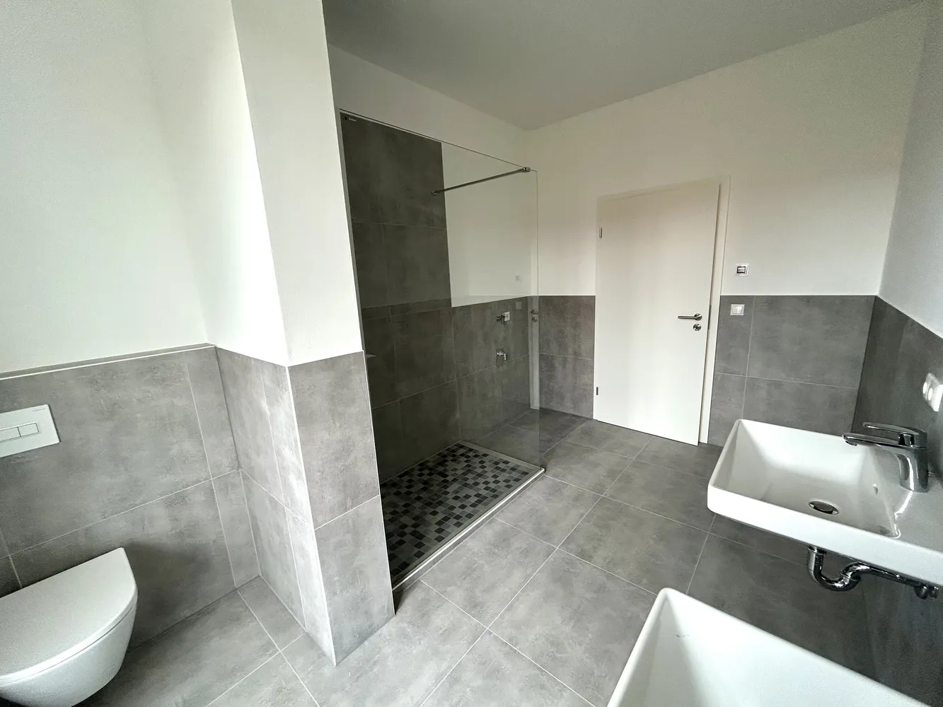 2 Zimmer Wohnung mit 81 m² in Magdeburg – Bild 6