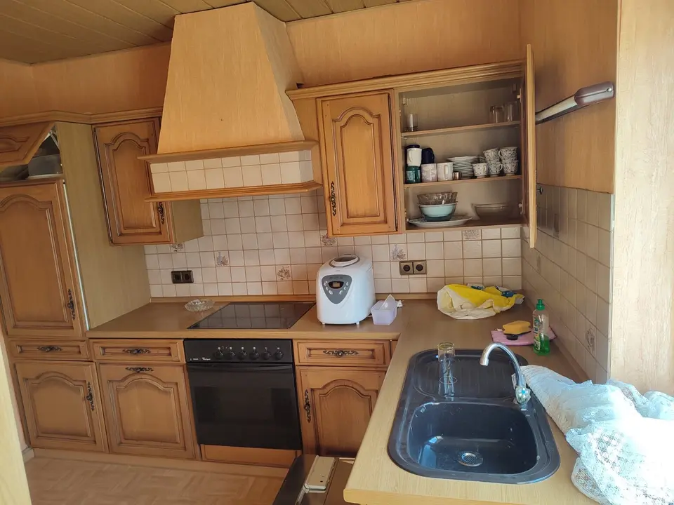 4 Zimmer Wohnung mit 180 m² in Saarbrücken – Bild 2