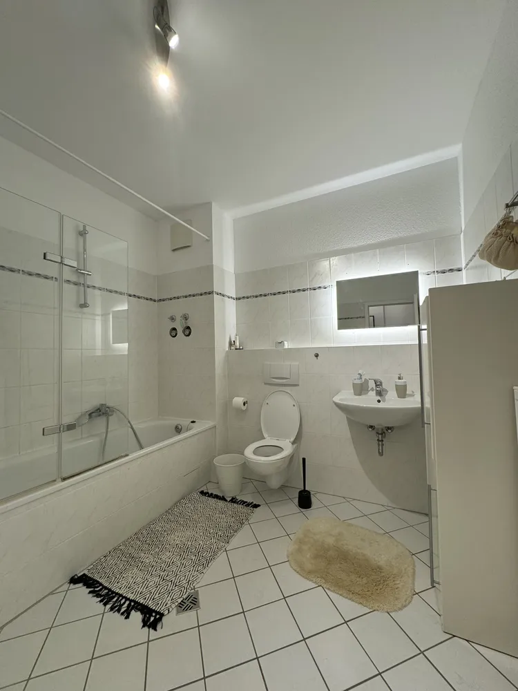2 room apartment with 60 m² in Berlin – Photo 4