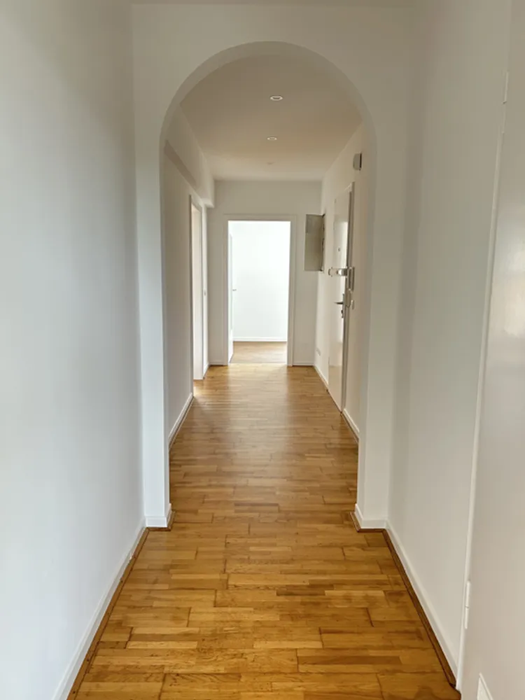 2 Zimmer Wohnung mit 80 m² in Düsseldorf – Bild 2