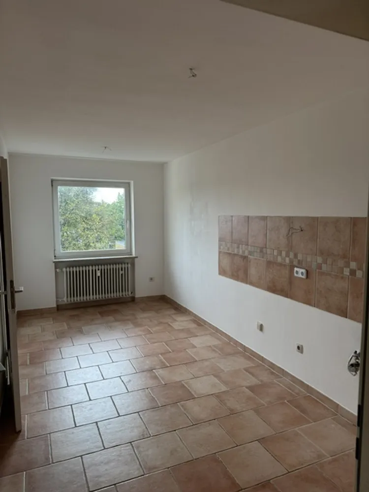 3 Zimmer Wohnung mit 76 m² in München – Bild 2