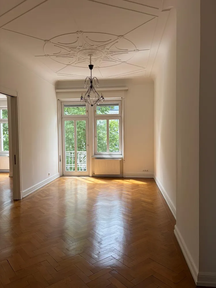3 Zimmer Wohnung mit 126 m² in Wiesbaden – Bild 8