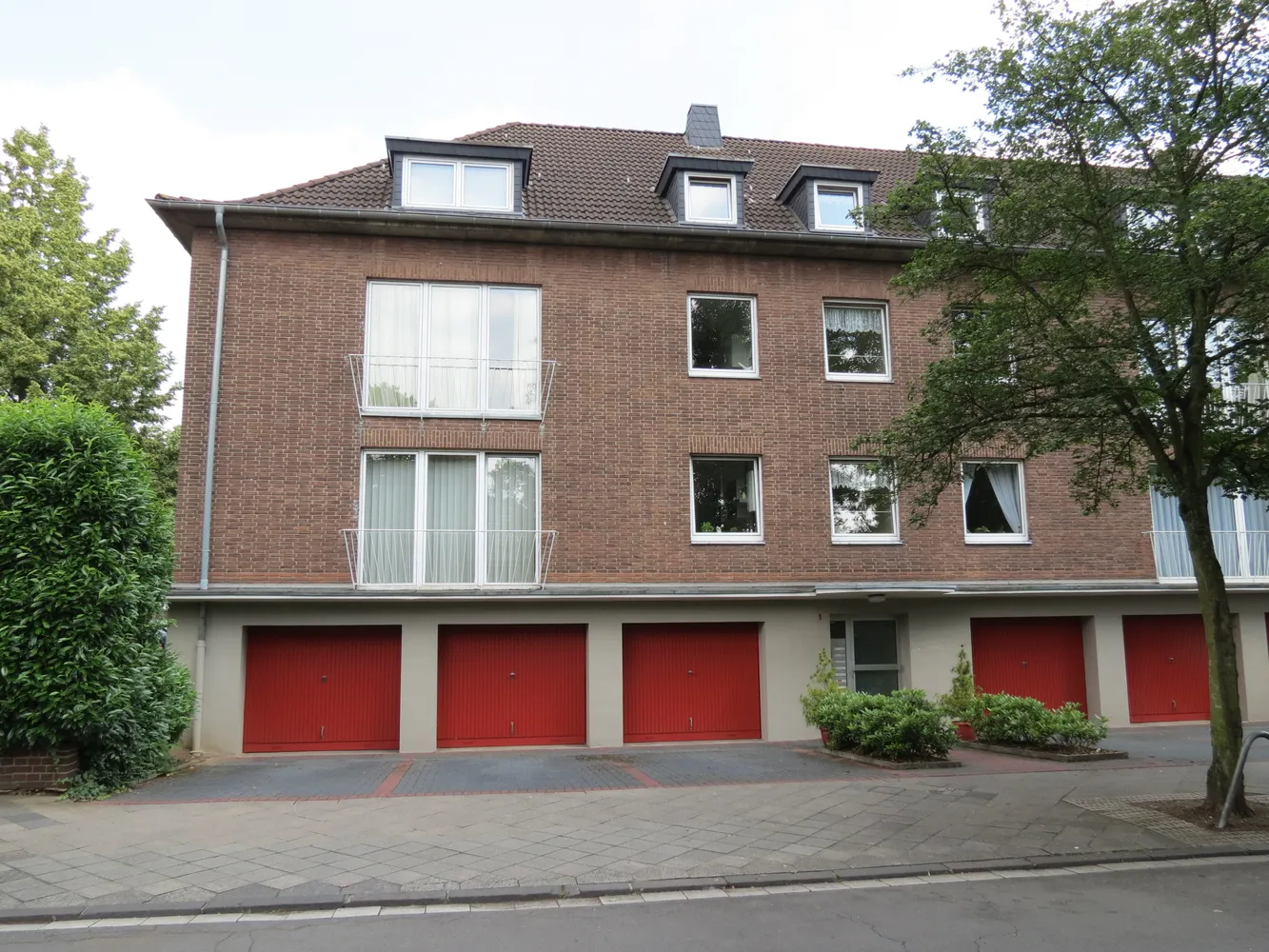 3 Zimmer Wohnung mit 71 m² in Neuss – Bild 2