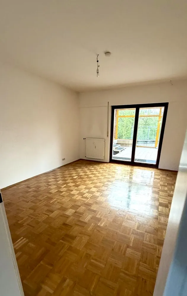 4 Zimmer Wohnung mit 180 m² in Frankfurt am Main – Bild 7
