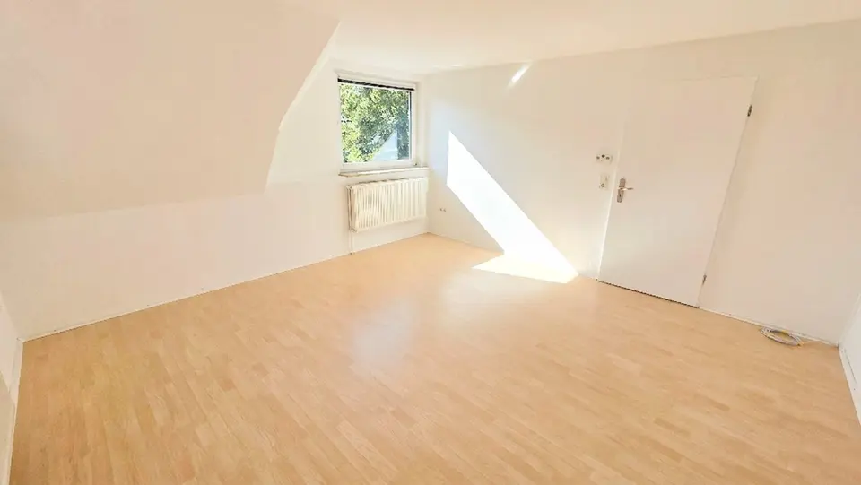 5 Zimmer Wohnung mit 75 m² in Aurich – Bild 1