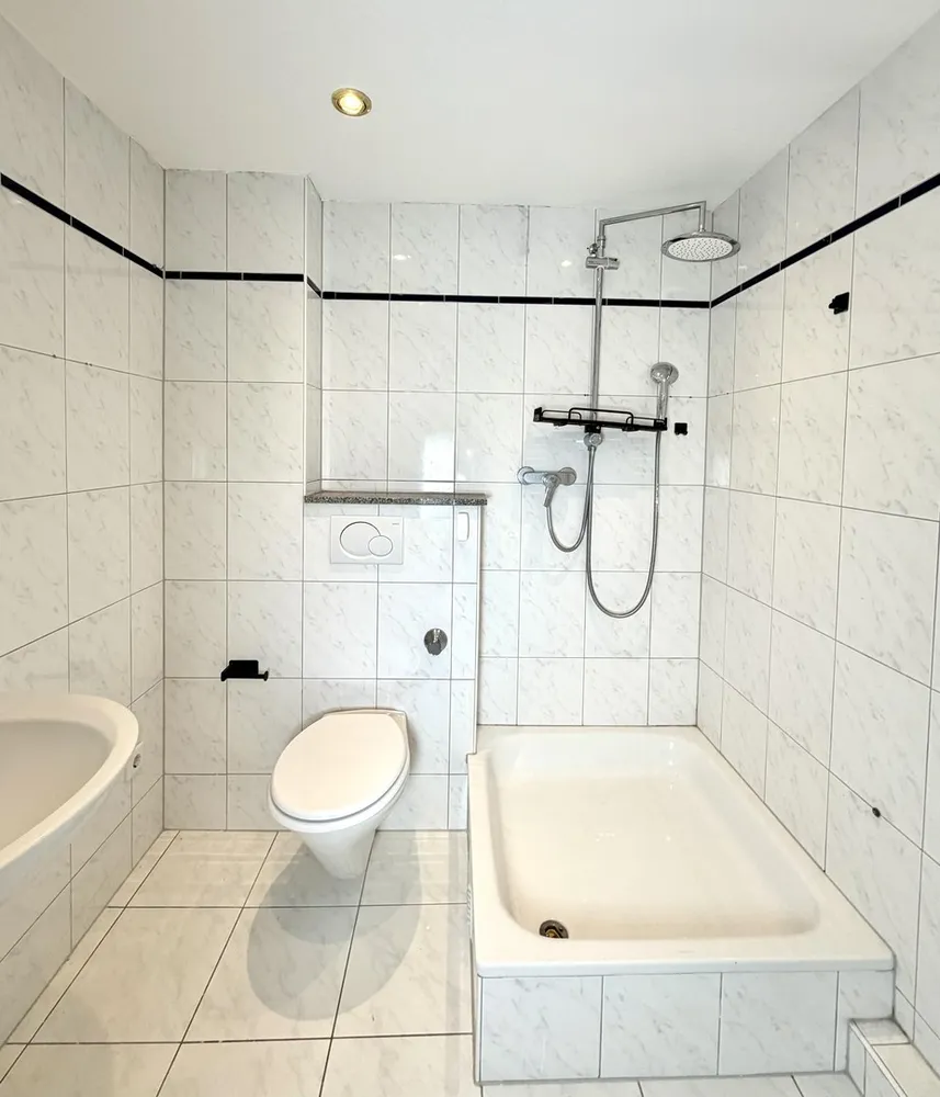 2 room apartment with 40 m² in Düsseldorf – Photo 3