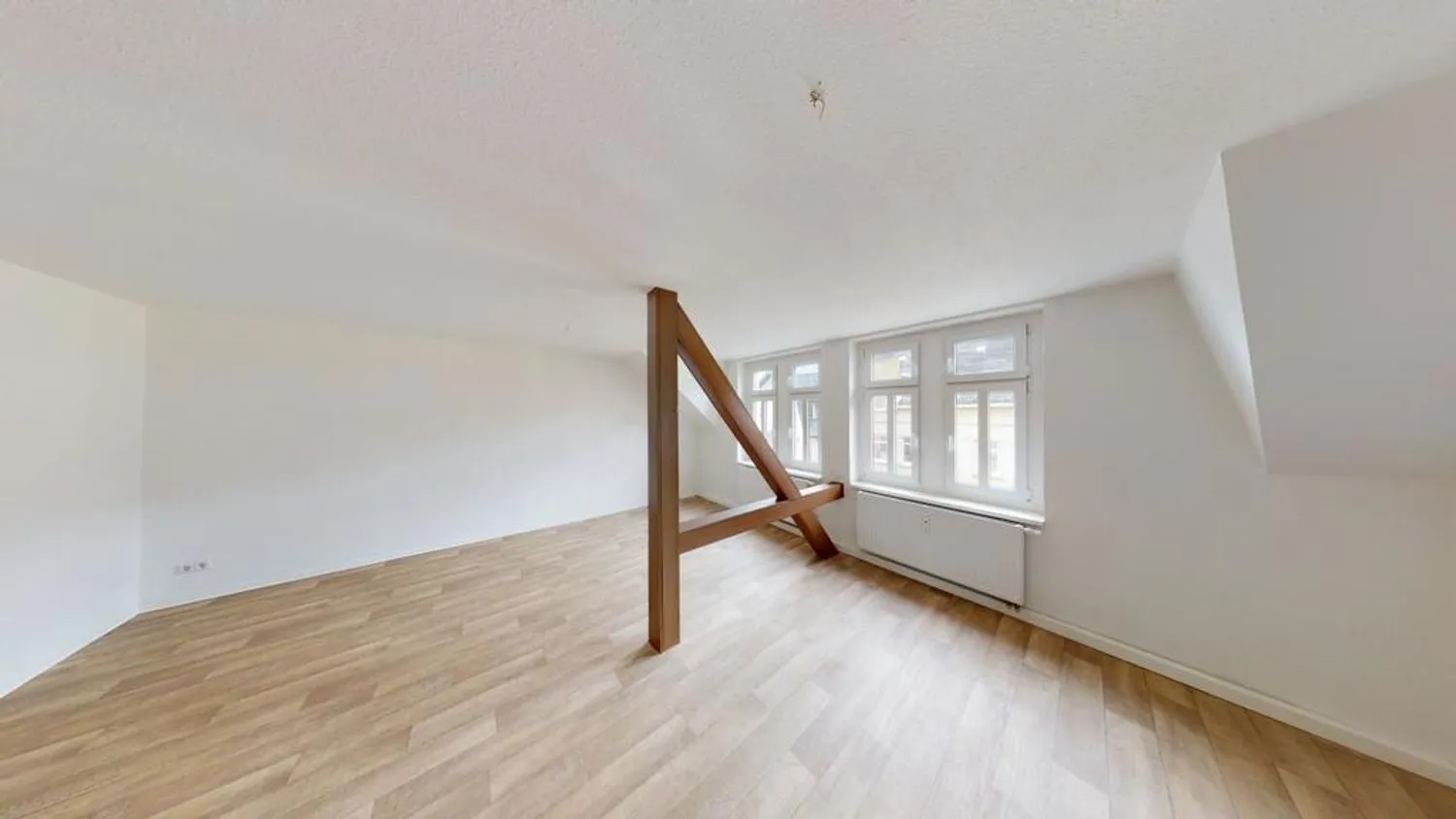 2 Zimmer Wohnung mit 86 m² in Chemnitz – Bild 4