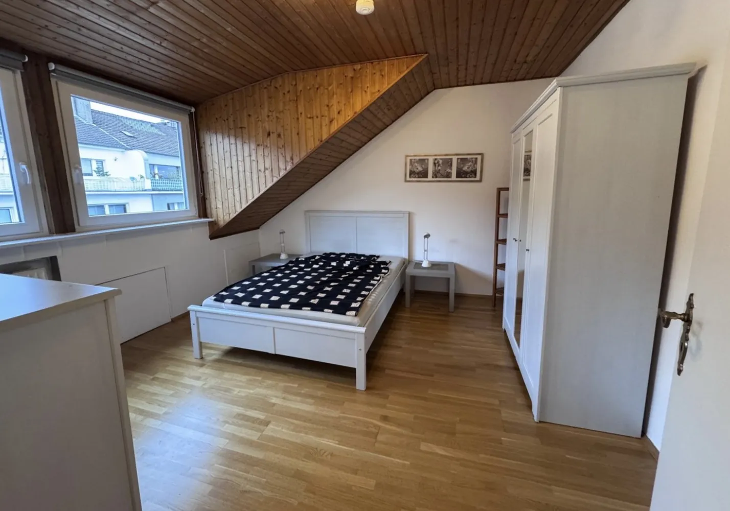 2 Zimmer Wohnung mit 47 m² in Düsseldorf – Bild 3