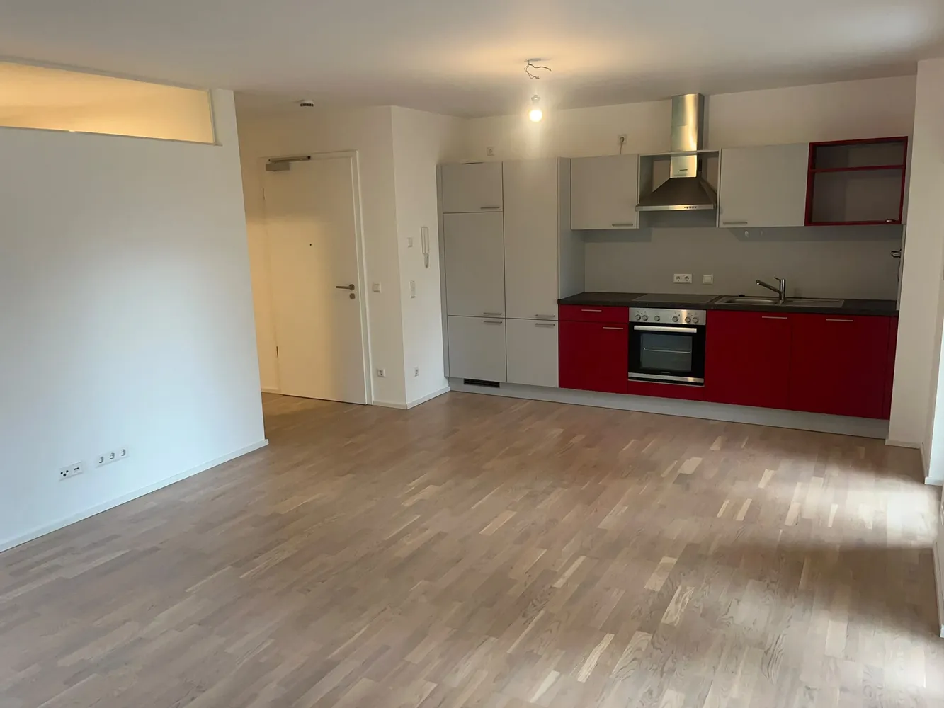 2 room apartment with 68 m² in Munich – Photo 1
