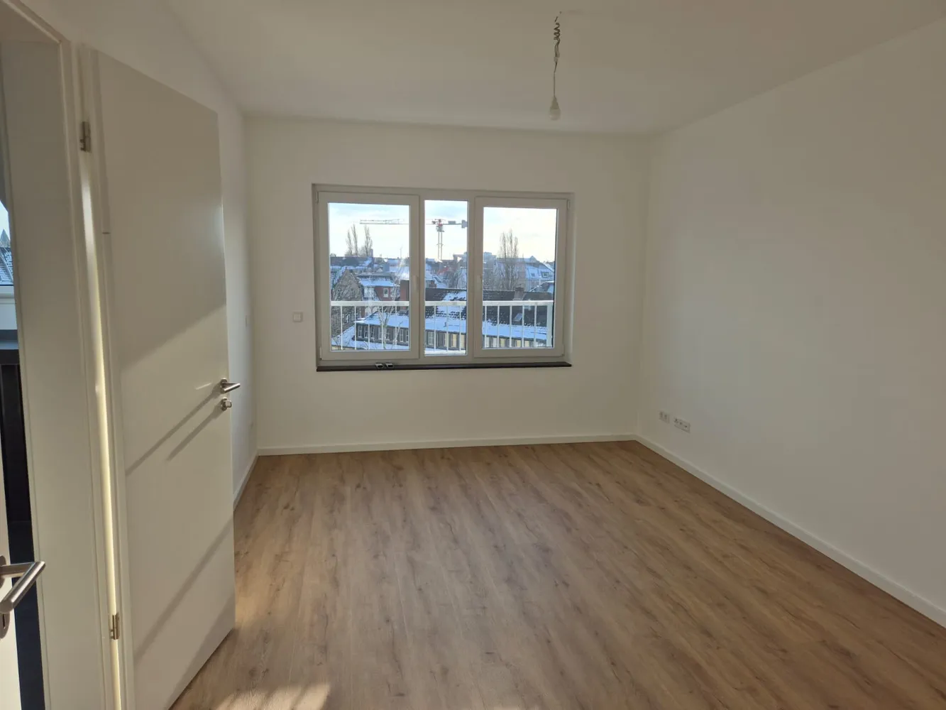 2 Zimmer Wohnung mit 77 m² in Düsseldorf – Bild 9